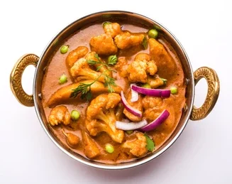 aloo mutter masala or aloo gobi masala