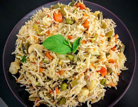 veg Fried rice or cashew pulao
